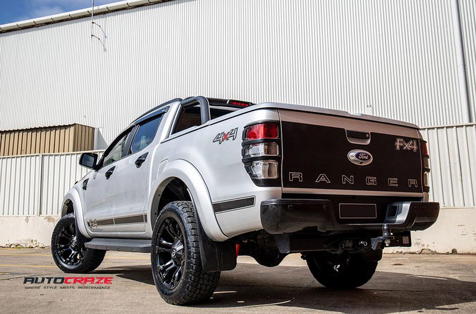 FORD-RANGER-VAPOR-MATTE-BLACK